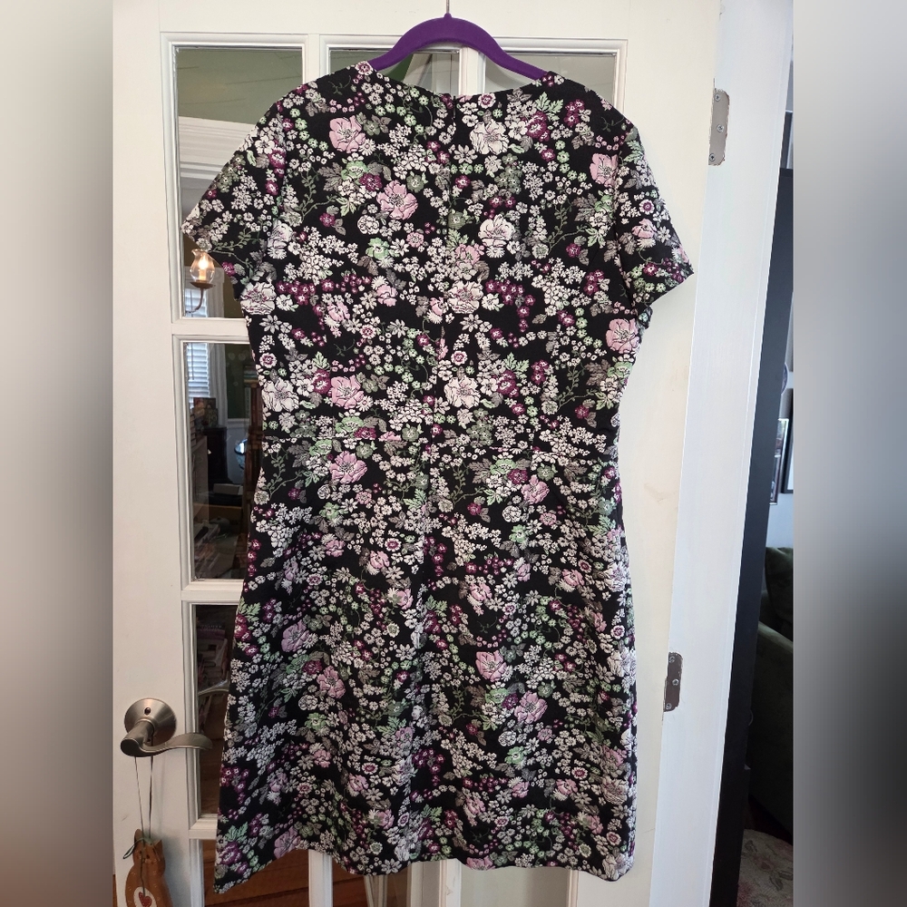 Brooks Brothers Black Jacquard Dress with Pink & Green Floral Print - Size 16 - Picture 2 of 5